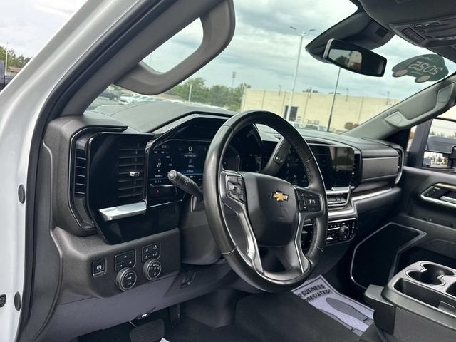 2025 Chevrolet Silverado 3500 HD LT