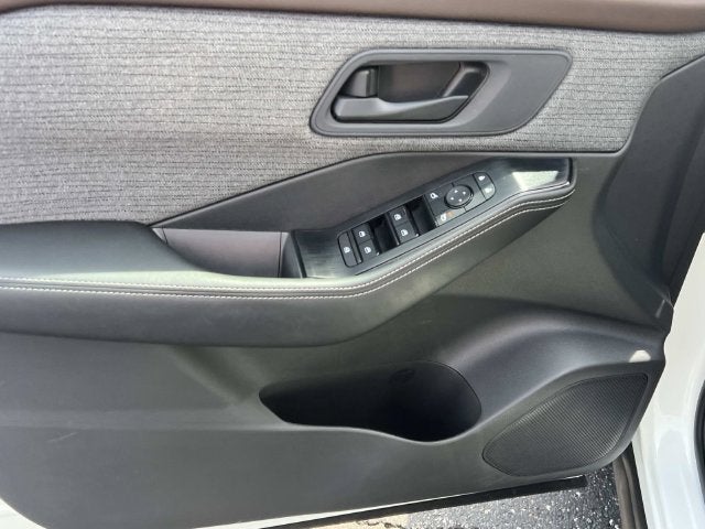 2022 Nissan Rogue S