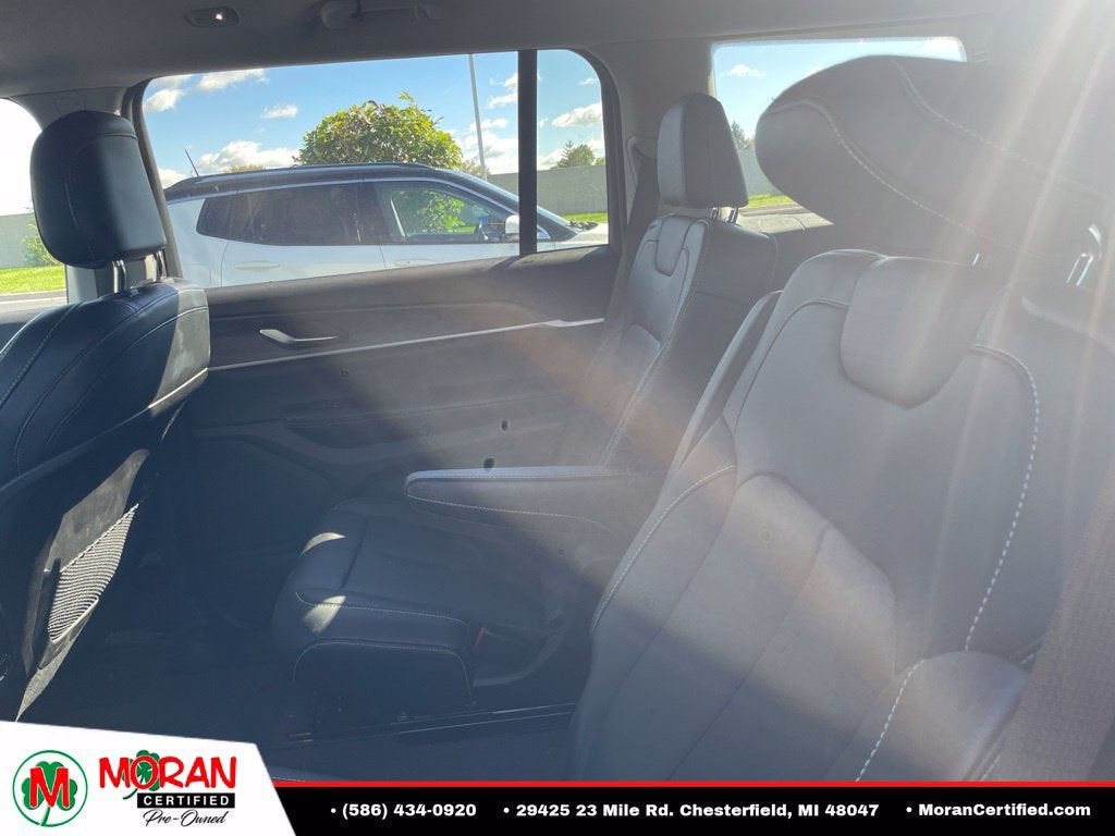 2023 Jeep Grand Cherokee L Limited 4x4