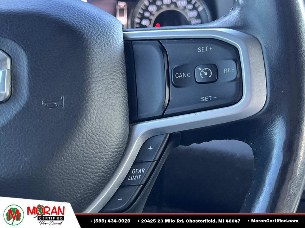 2020 RAM 1500 Big Horn Crew Cab 4x4 5'7" Box