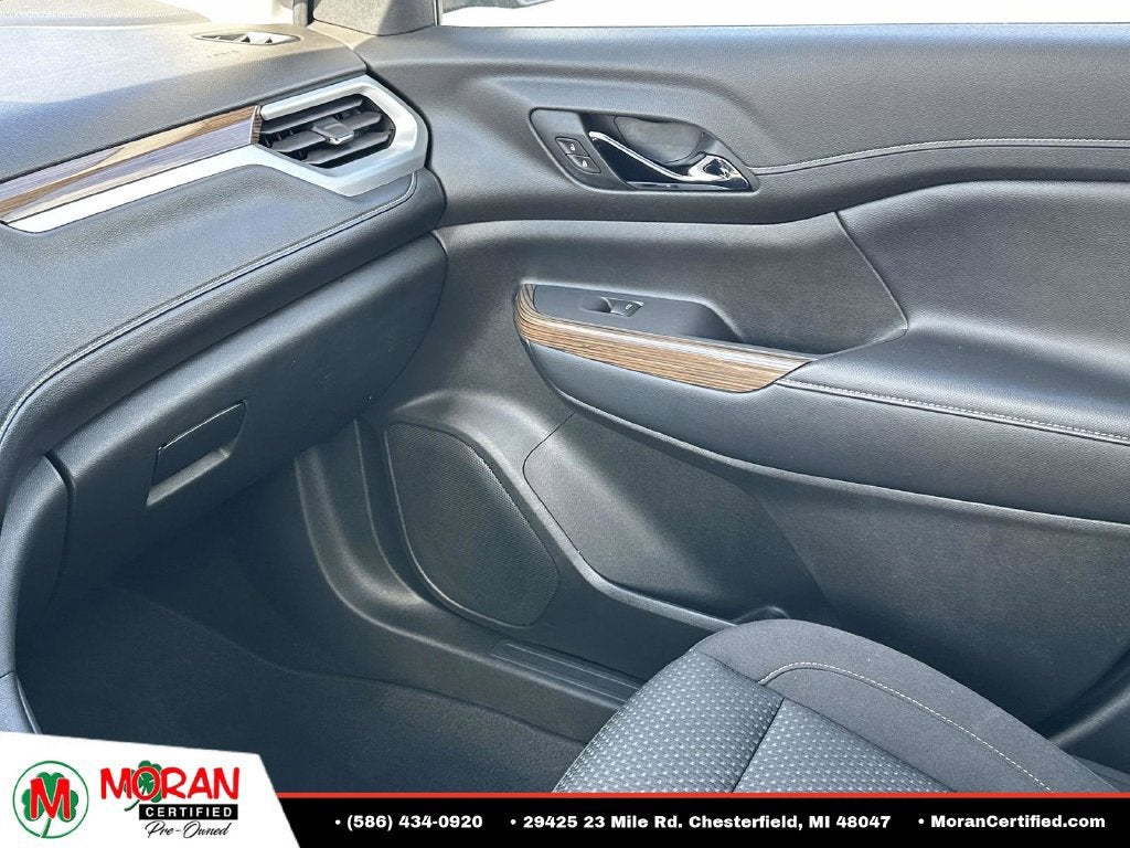 2020 GMC Acadia SLE