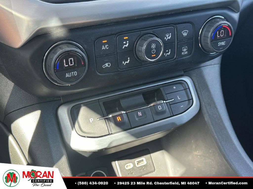 2022 GMC Acadia SLE