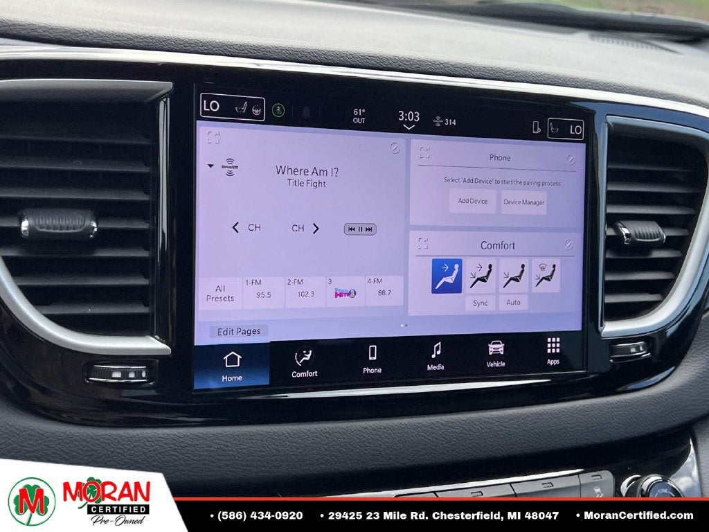 2026 Chrysler Pacifica Select