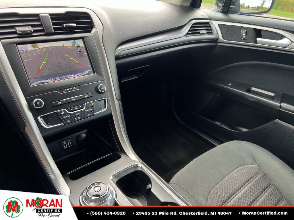 2020 Ford Fusion SE