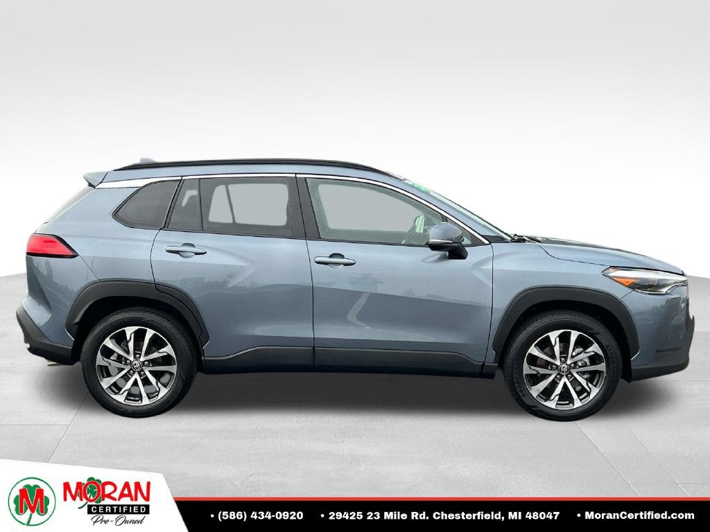 2022 Toyota Corolla Cross XLE