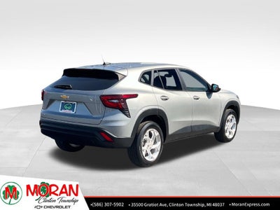 2025 Chevrolet Trax LS