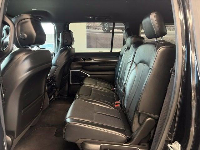 2024 Jeep Wagoneer L Series III 4x4