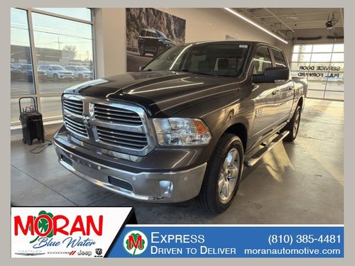 2017 RAM 1500 Big Horn Crew Cab 4x4 5'7' Box