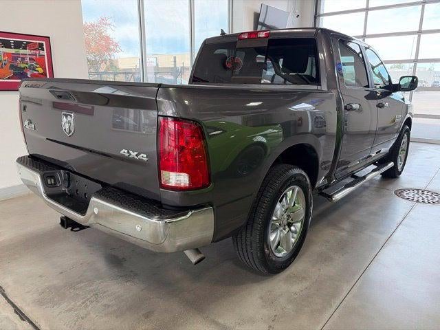 2017 RAM 1500 Big Horn Crew Cab 4x4 5'7' Box