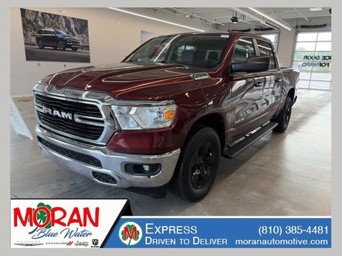 2020 RAM 1500 Big Horn Crew Cab 4x4 5'7' Box