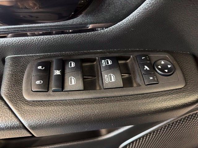 2024 RAM 1500 Big Horn Crew Cab 4x4 5'7' Box