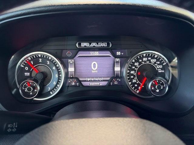 2021 RAM 1500 Big Horn Crew Cab 4x4 5'7' Box