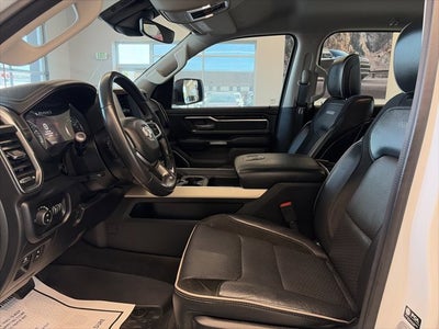 2022 RAM 1500 Laramie Crew Cab 4x4 5'7' Box