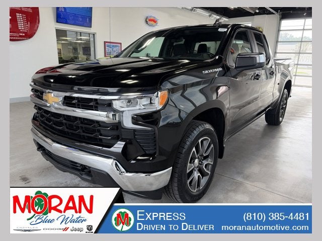 2022 Chevrolet Silverado 1500 4WD Double Cab Standard Bed LT with 2FT