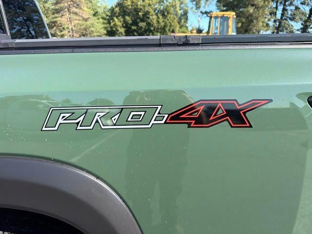 2022 Nissan Frontier Crew Cab PRO-4X 4x4