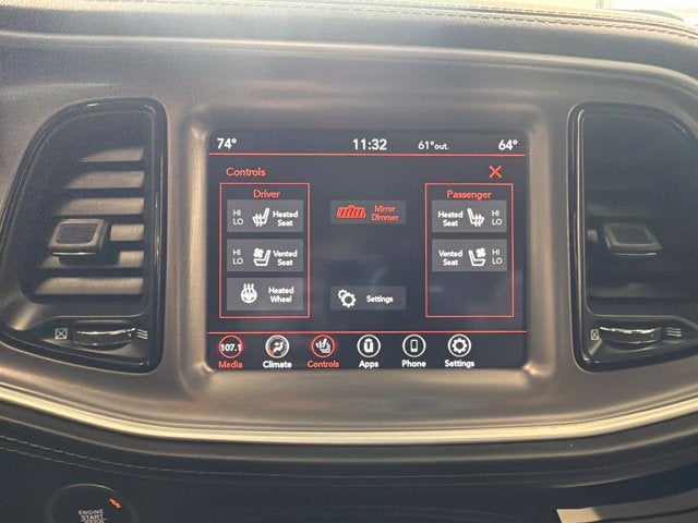 2022 Dodge Challenger SXT