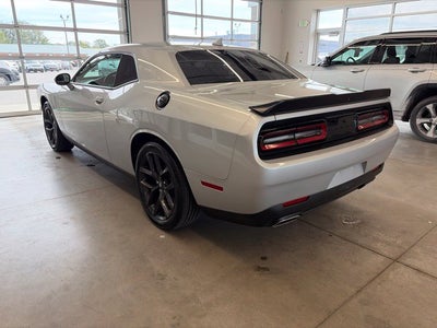 2022 Dodge Challenger SXT