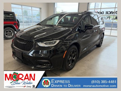 2024 Chrysler Pacifica Hybrid Premium S Appearance Pkg