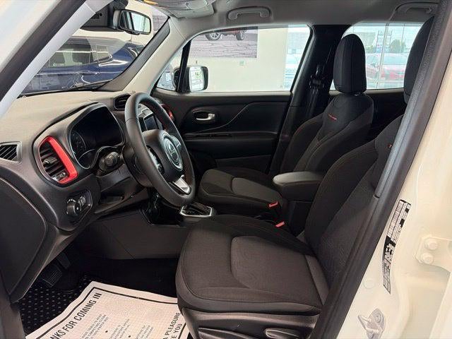 2023 Jeep Renegade Trailhawk 4x4