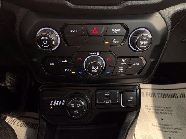 2023 Jeep Renegade Trailhawk 4x4