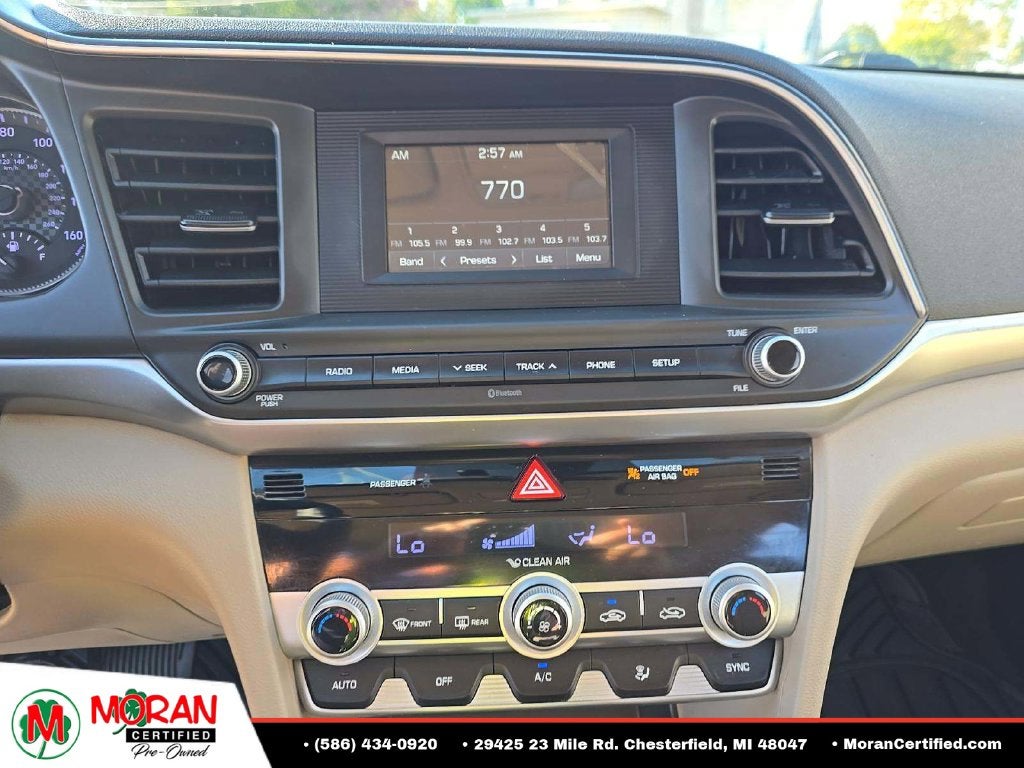 2020 Hyundai Elantra SE