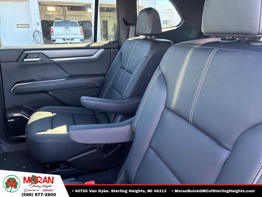 2024 GMC Acadia Elevation - Photo 15