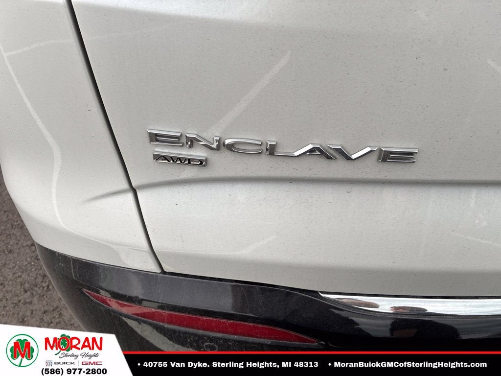 2024 Buick Enclave Essence