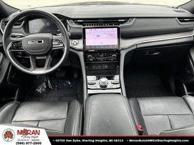 2022 Jeep Grand Cherokee Overland