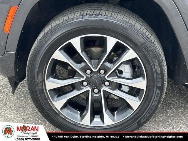 2022 Jeep Grand Cherokee Overland