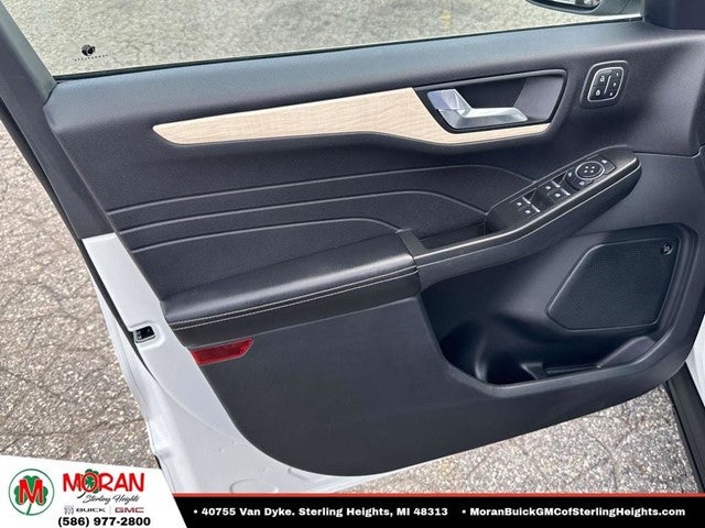 2021 Ford Escape Titanium