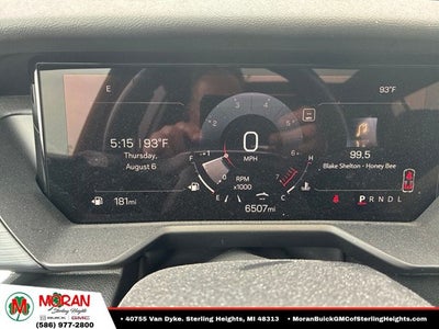 2025 GMC Acadia Elevation