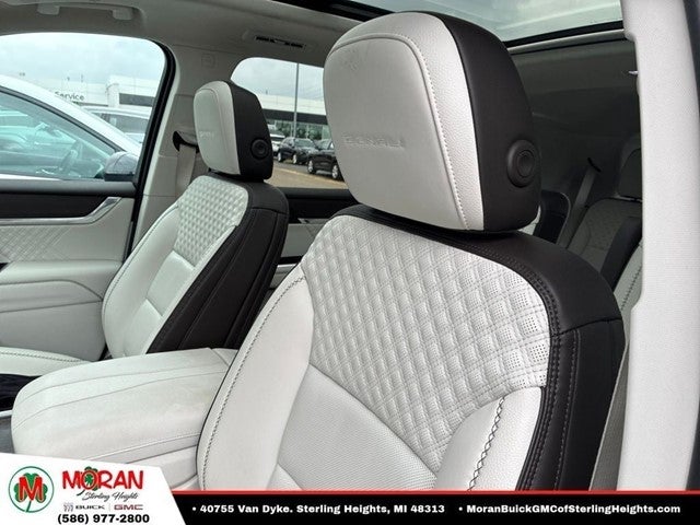 2024 GMC Acadia Denali