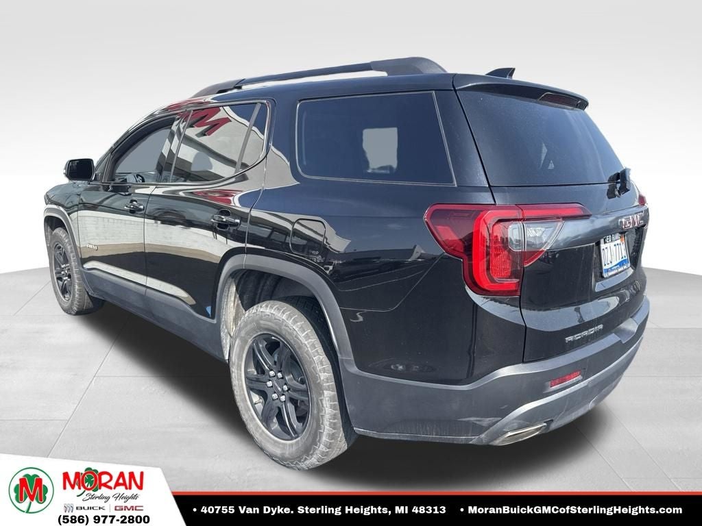 2023 GMC Acadia AT4