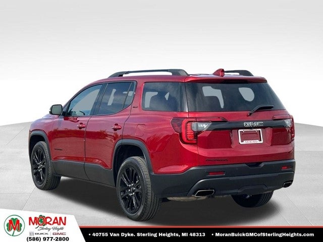 2023 GMC Acadia SLT