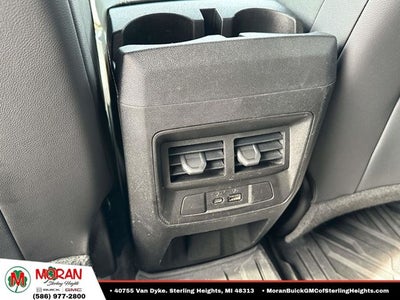 2023 GMC Canyon 4WD AT4