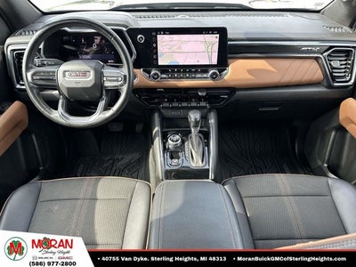 2023 GMC Canyon 4WD AT4