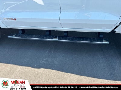 2023 GMC Canyon AT4