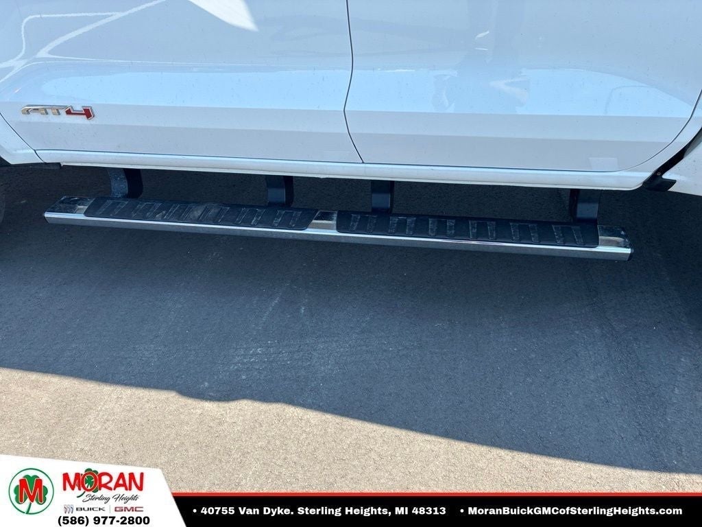 2023 GMC Canyon AT4