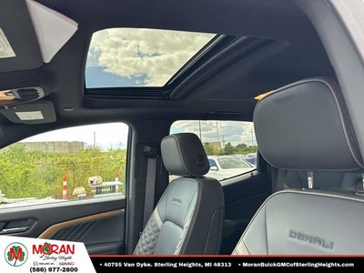 2024 GMC Canyon 4WD Denali