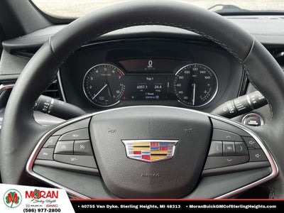 2024 Cadillac XT5 Luxury