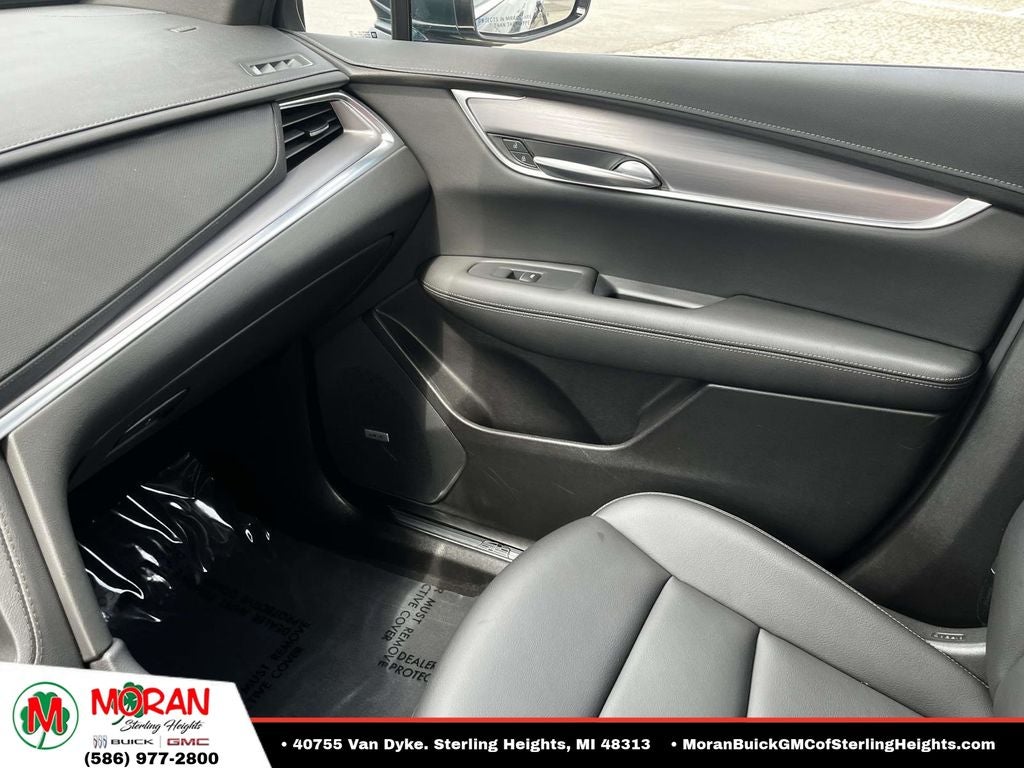 2024 Cadillac XT5 Luxury