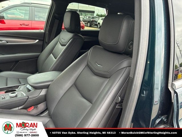 2024 Cadillac XT5 Luxury