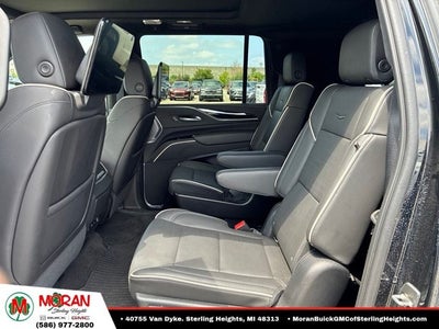 2022 Cadillac Escalade ESV Sport