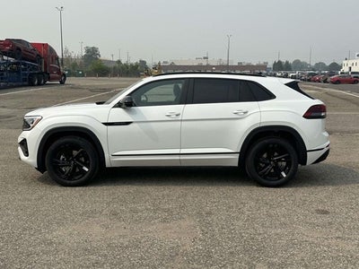 2026 Volkswagen Atlas Cross Sport 2.0T SEL R-Line Black