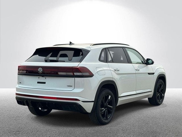 2026 Volkswagen Atlas Cross Sport 2.0T SEL R-Line Black