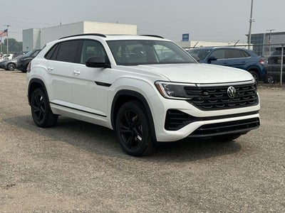 2026 Volkswagen Atlas Cross Sport 2.0T SEL R-Line Black