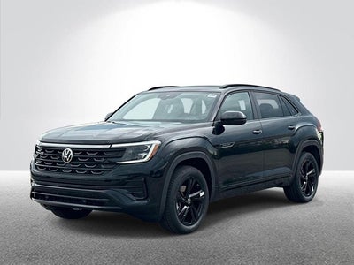 2026 Volkswagen Atlas Cross Sport 2.0T SEL R-Line Black