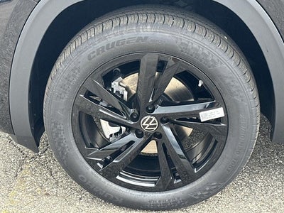 2026 Volkswagen Atlas Cross Sport 2.0T SEL R-Line Black
