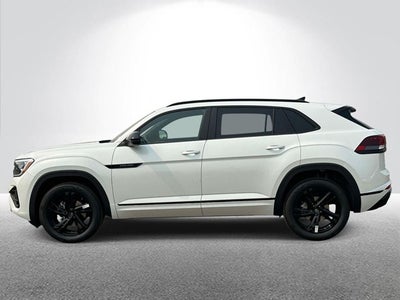 2026 Volkswagen Atlas Cross Sport 2.0T SEL R-Line Black
