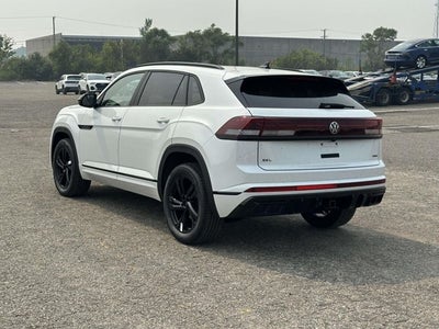 2026 Volkswagen Atlas Cross Sport 2.0T SEL R-Line Black